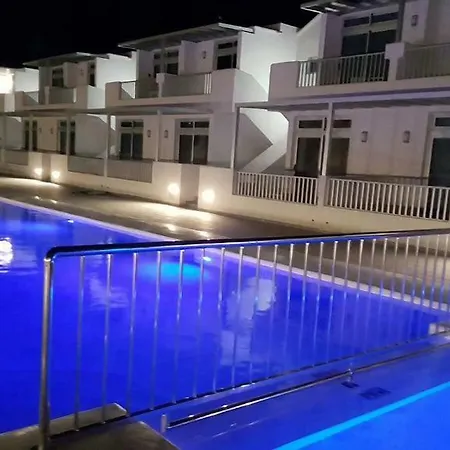 Los Gracioseros Apartamento